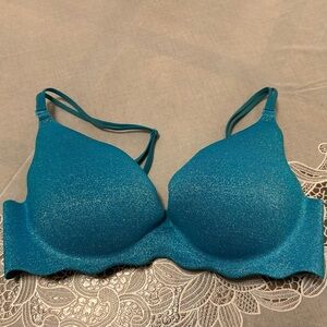 Victoria Secret Very Sexy Secret Embrace Push Up Bra Glitter
